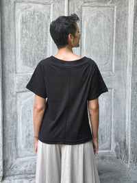 caraucci cotton black bateau tee with relaxed fit and folded neckline #color_black