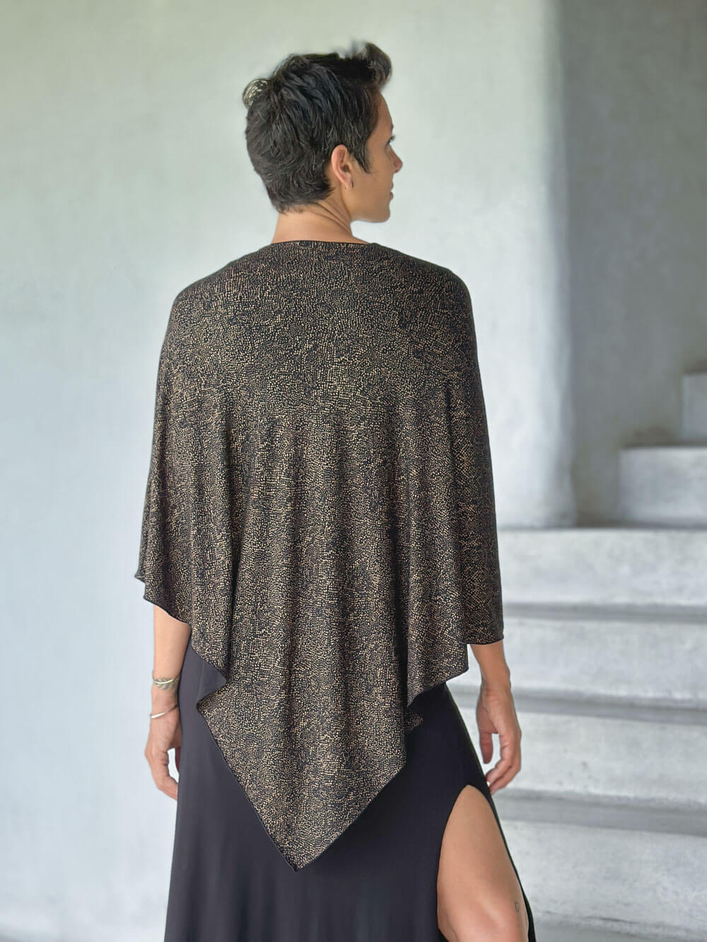 Reversible Snake Lace Print Poncho