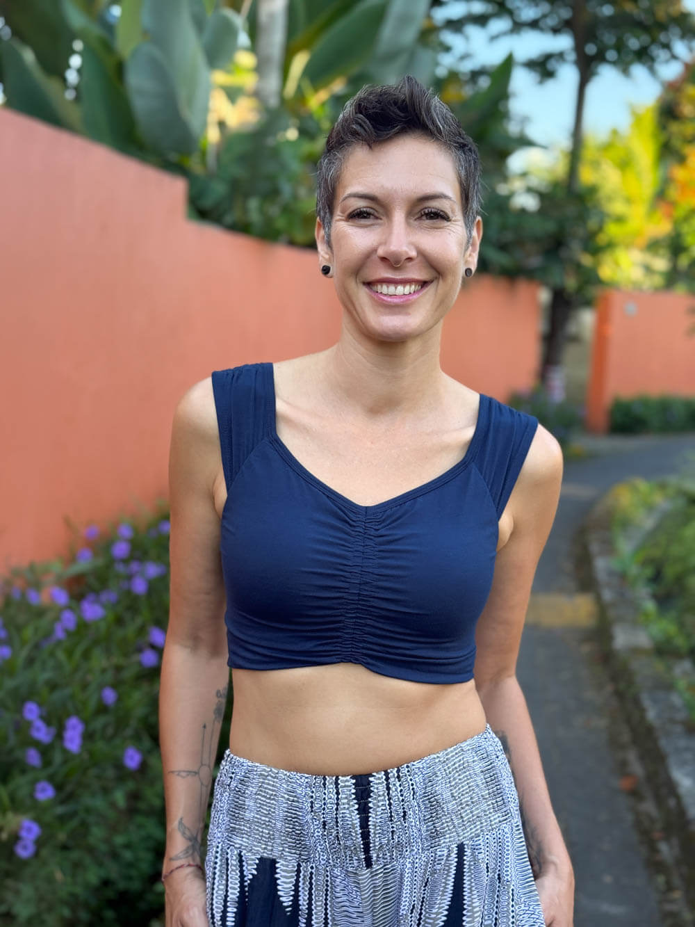 caraucci sweetheart neckline navy blue ruched crop top in lightweight stretch jersey #color_navy