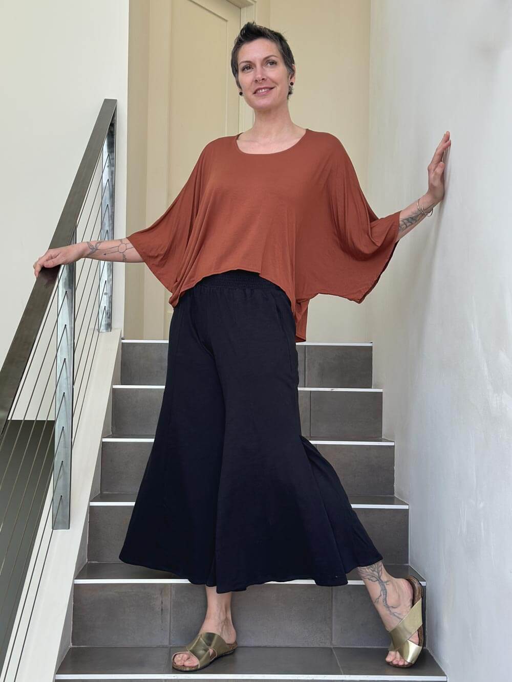 caraucci loose round neck orange dolman sleeve free size top #color_copper