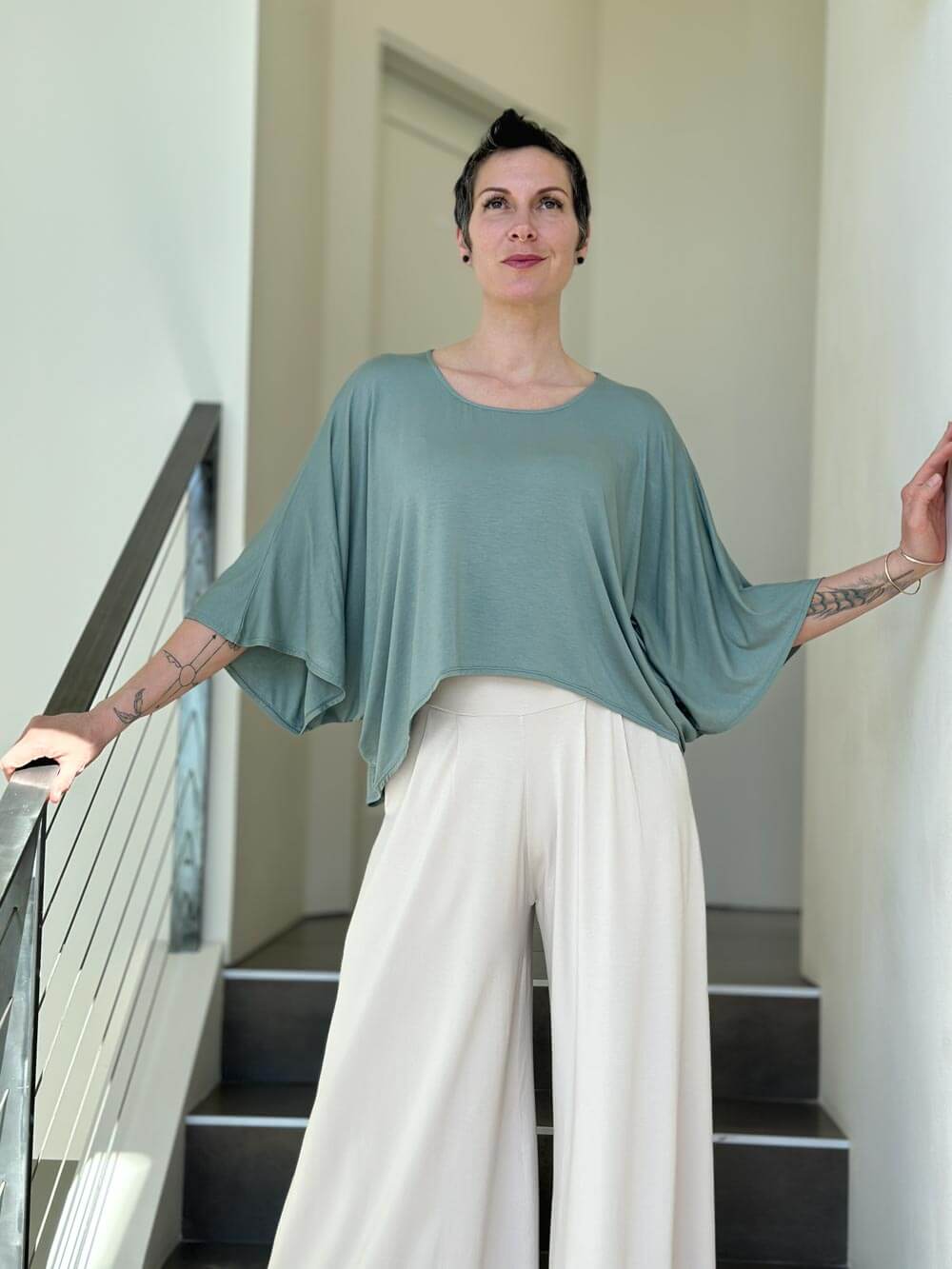 caraucci loose round neck sage green dolman sleeve free size top #color_moss