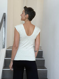 women's plant based rayon jersey stretchy textured cap sleeve cream v-neck t-shirt #color_cream