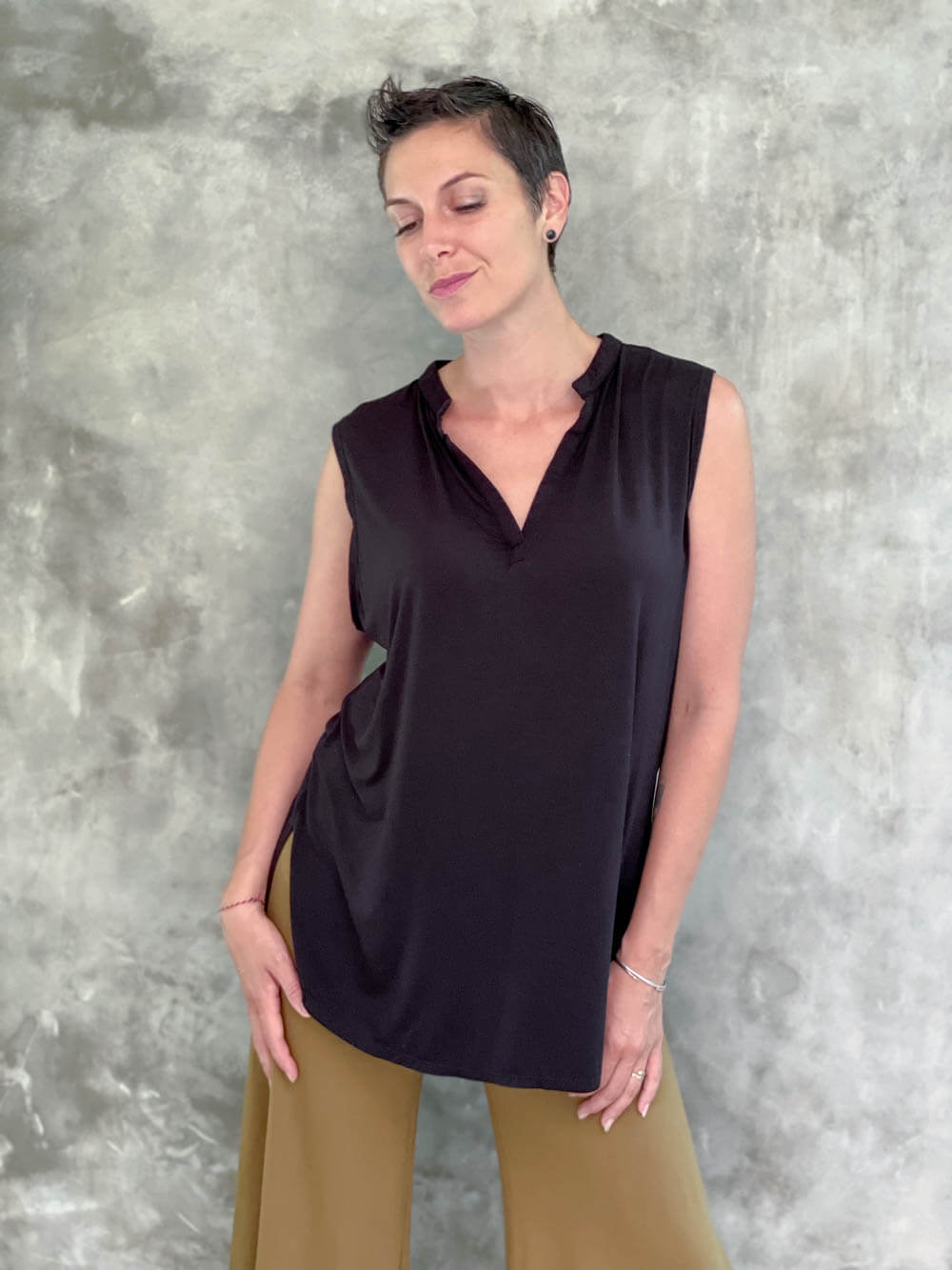caraucci plant-based soft rayon jersey sleeveless black loose fit kurta style tunic #color_black