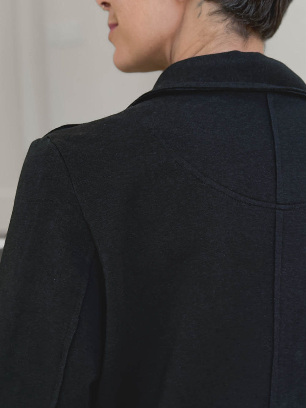 CARAUCCI Urban Lounge unstructured double-breasted black Bamboo Fleece jacket back detail #color_black
