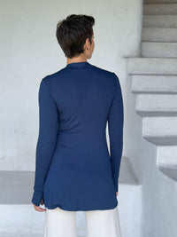 caraucci v-neck long sleeve navy blue tunic with thumbholes #color_navy