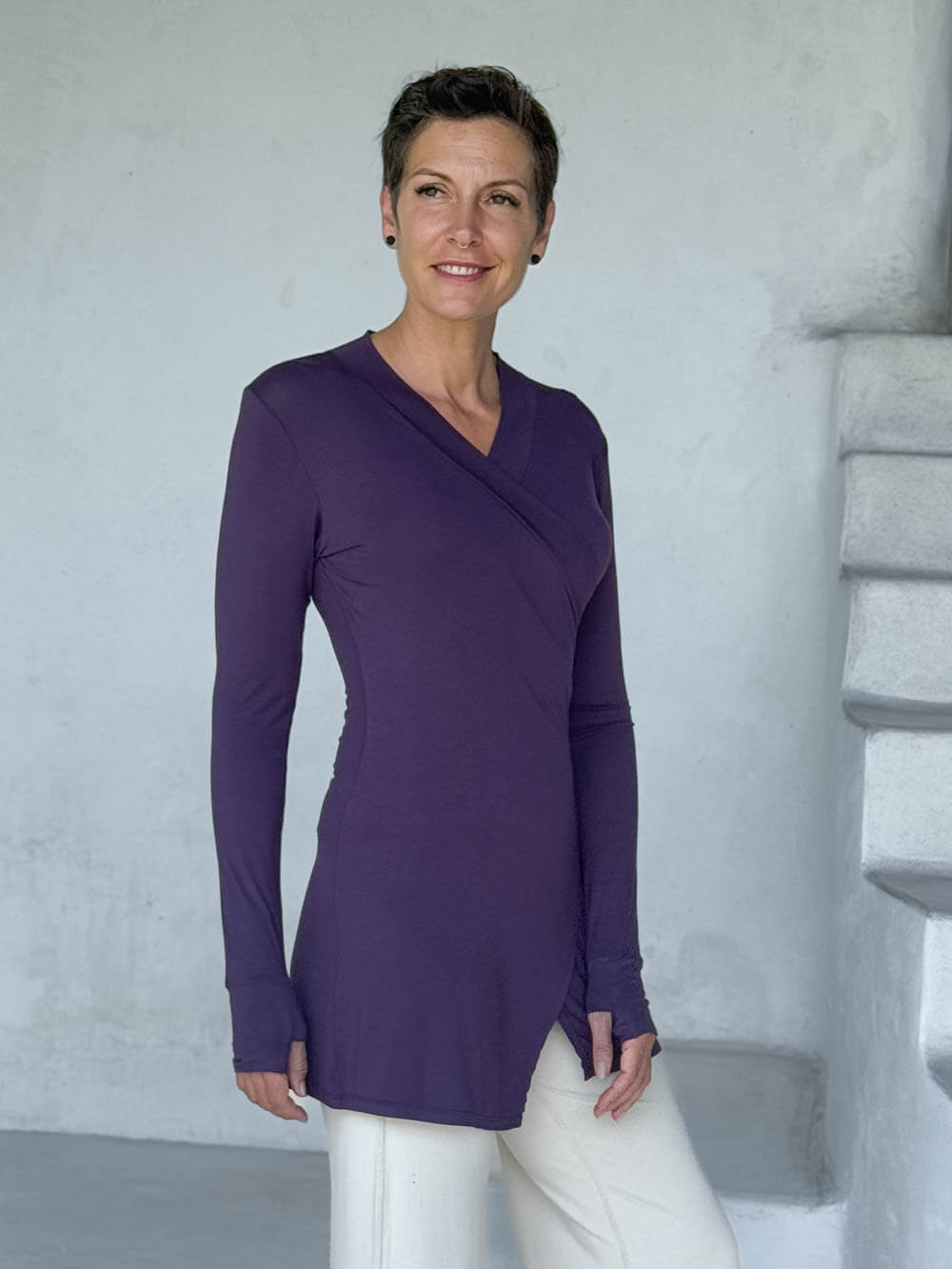 caraucci v-neck long sleeve purple tunic with thumbholes #color_plum