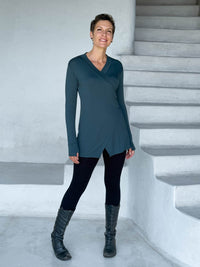 caraucci v-neck long sleeve teal blue tunic with thumbholes #color_teal