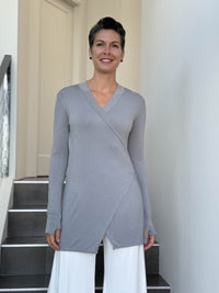caraucci v-neck long sleeve light gray tunic with thumbholes #color_stone