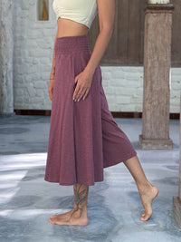 caraucci wide leg flare muted mauve cotton culotte pants with pockets #color_mangosteen