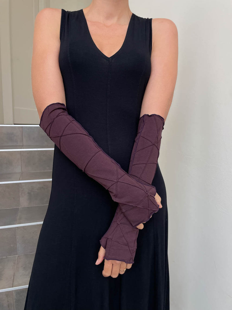 women's plant based rayon jersey stretchy opera length dark purple textured fingerless gloves #color_dark-plum