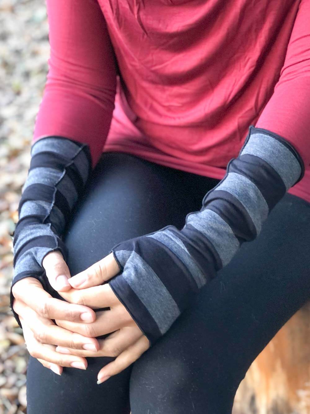 women's plant based rayon jersey stretchy black and grey striped fingerless gloves #color_black-grey