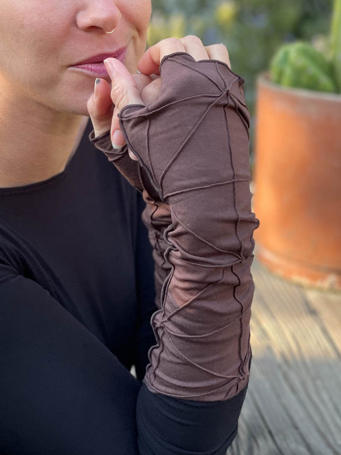 women's plant based rayon jersey stretchy brown textured fingerless gloves #color_brown