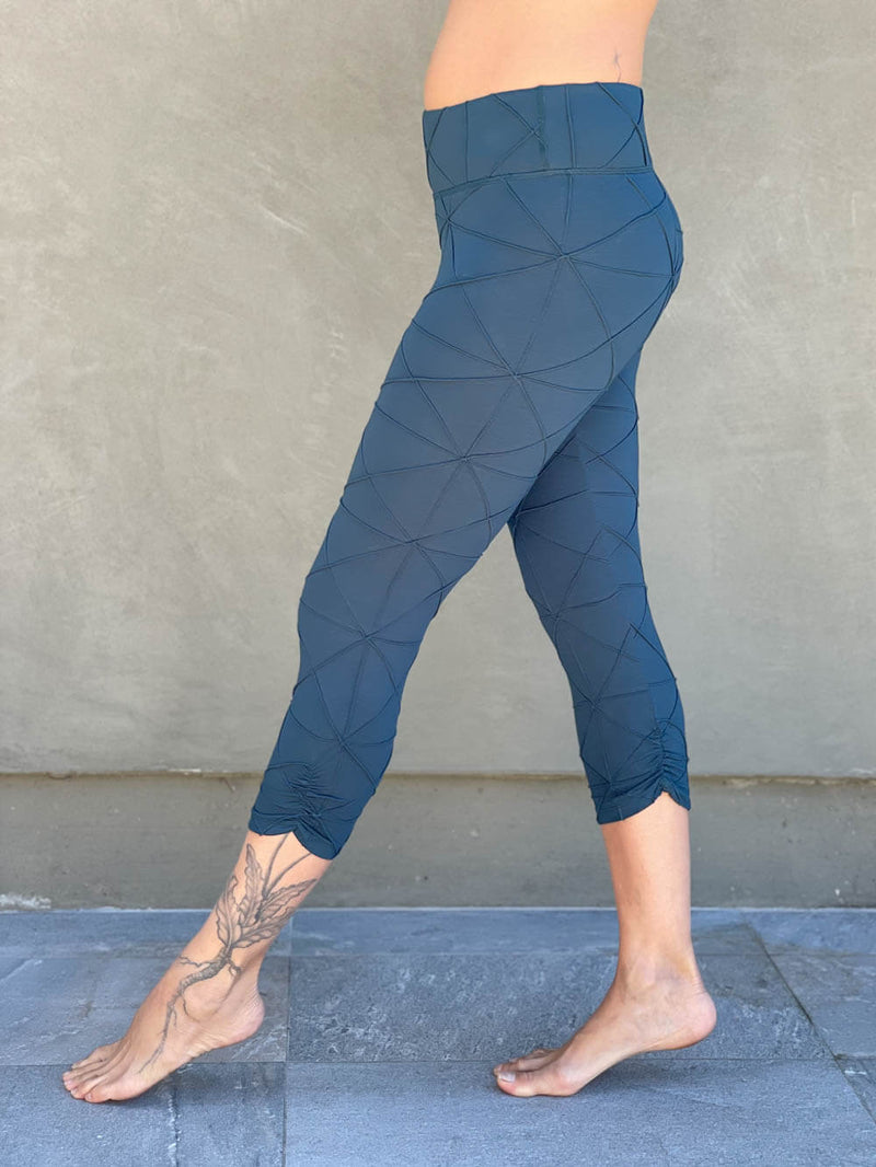 34” inseam lululemon patterned leggings, minimal - Depop