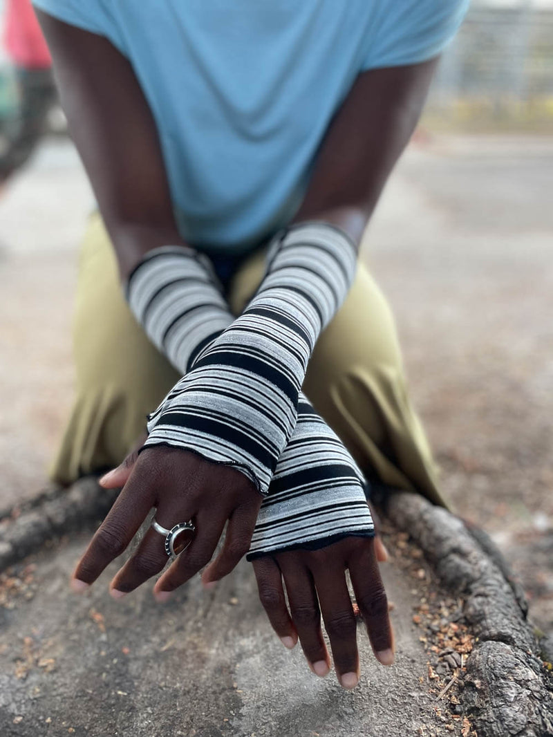 women's plant based rayon jersey stretchy black and grey striped fingerless gloves #color_black-white-grey