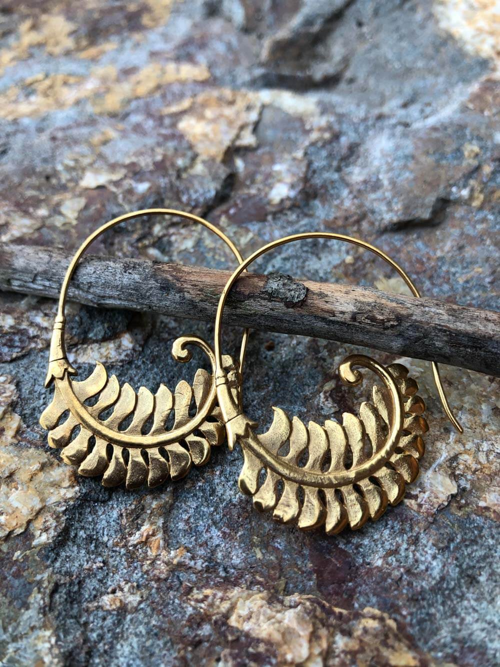 caraucci brass fern leave half hoop earrings #material_brass