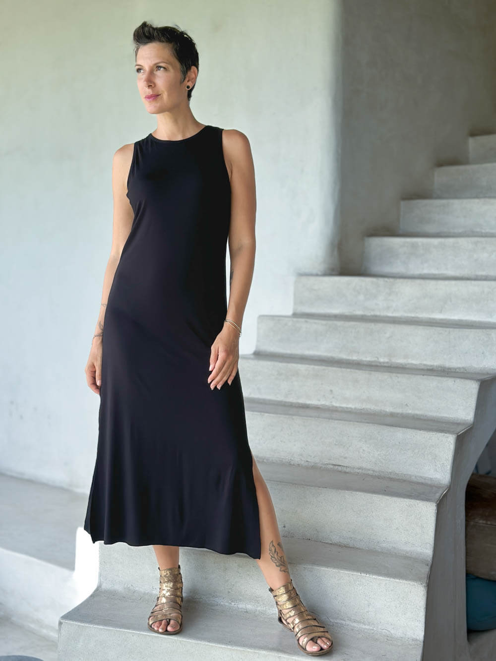 caraucci black sleeveless side slit long tunic or dress #color_black