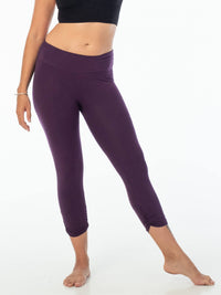 caraucci women's plant-based rayon jersey lycra plum purple capri leggings #color_plum