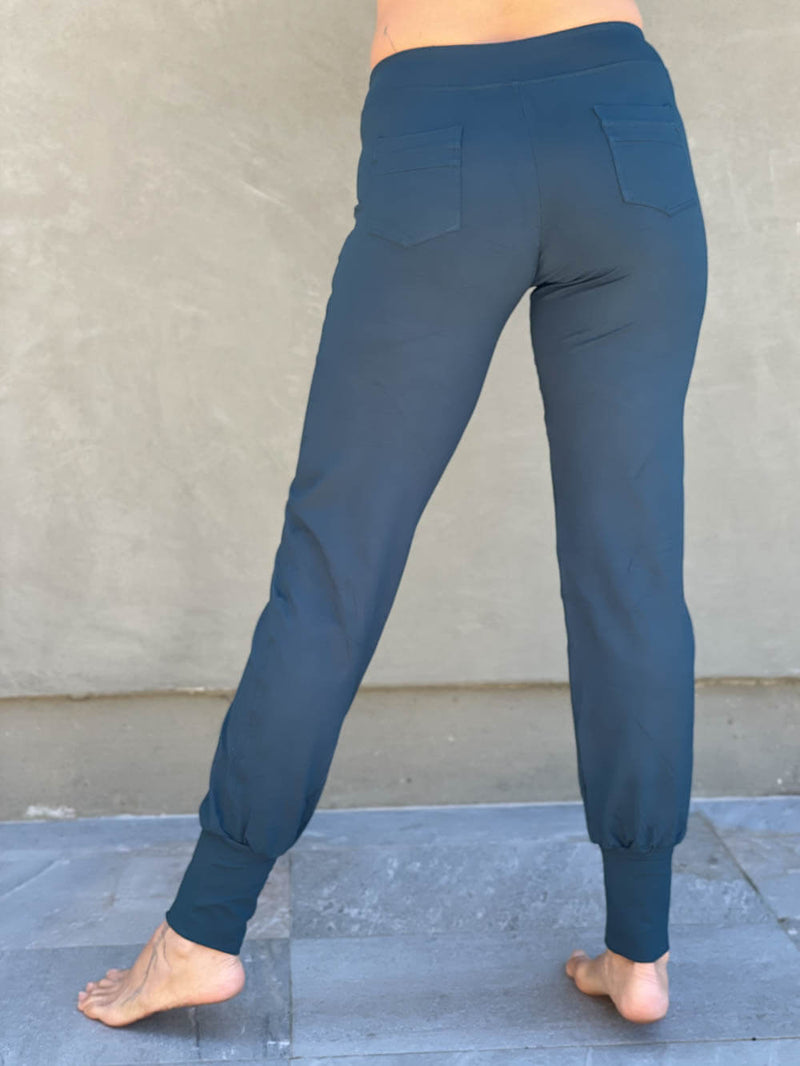 women's bamboo spandex teal blue jogger pants with two front pockets #color_teal