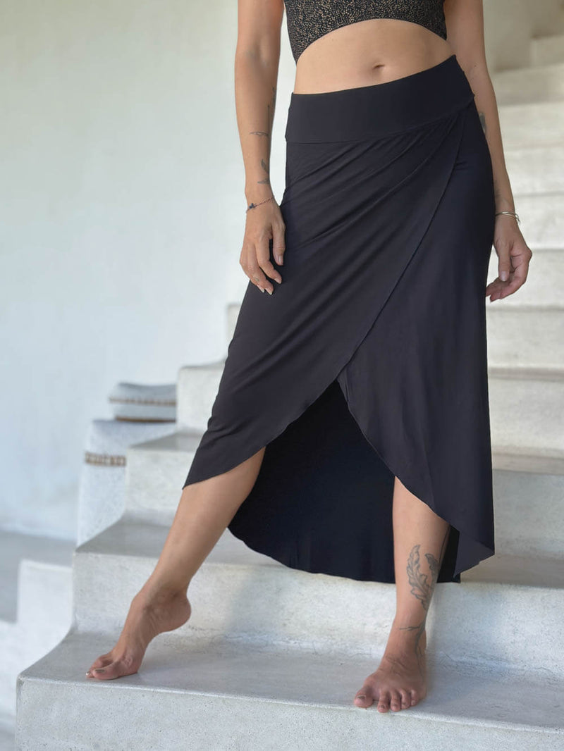 Side Slit Layering Skirt | Convertible Women's Clothing | CARAUCCI