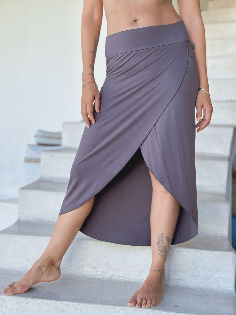 caraucci gray tube slit skirt #color_steel