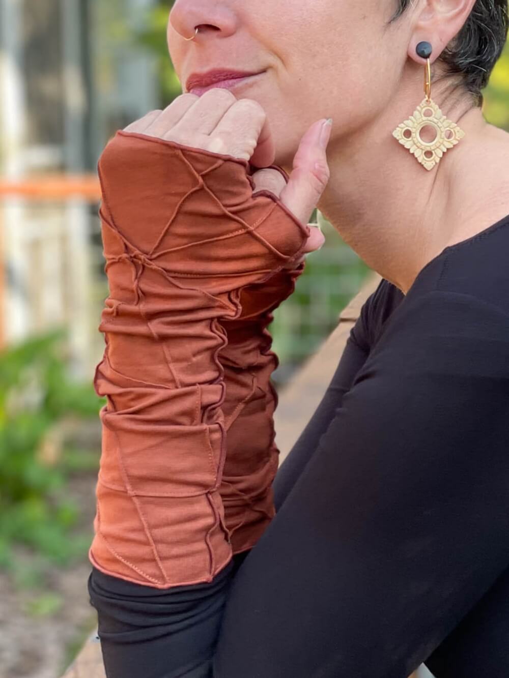 women's plant based rayon jersey stretchy copper color textured fingerless gloves #color_copper