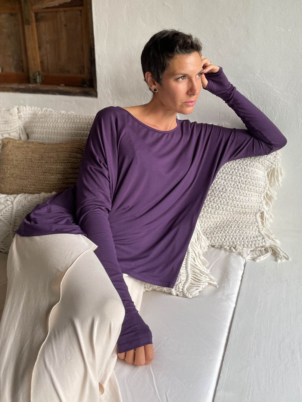 women's plant-based relaxed fit jersey purple long sleeve top #color_plum