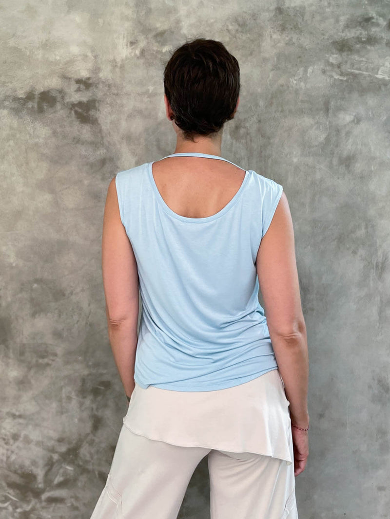 caraucci plant-based lightweight rayon jersey light blue reversible ruched tank top #color_canal-blue