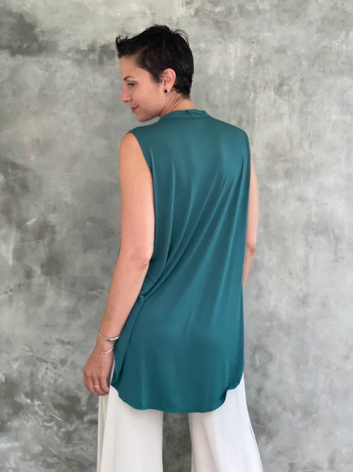 caraucci plant-based soft rayon jersey jasper green sleeveless loose fit kurta style tunic #color_jasper