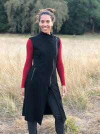 caraucci black bamboo fleece vest with asymmetrical front zipper #color_black